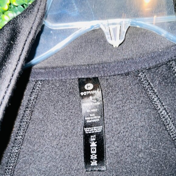 Upcycled Black 90 Degrees Workout Hoodie: - Picture 4 of 4
